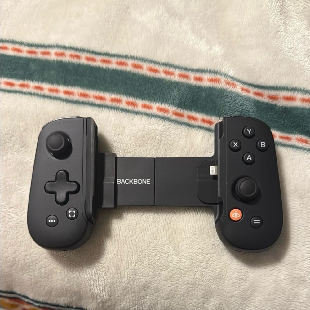 Unused Backbone Black Mobile Gaming Controller